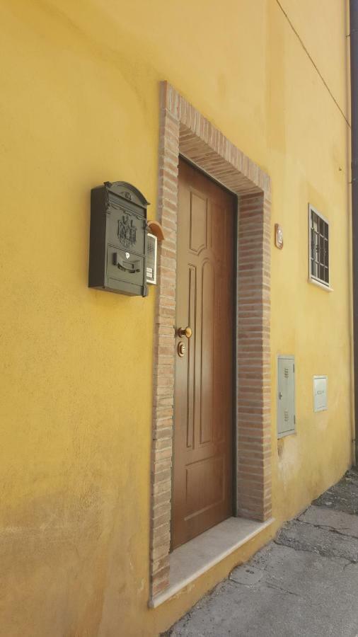 Monolocale Turistico Valentini Apartment Albano Laziale Bagian luar foto